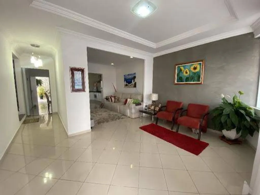 Casa, 3 quartos, 260 m² - Foto 1
