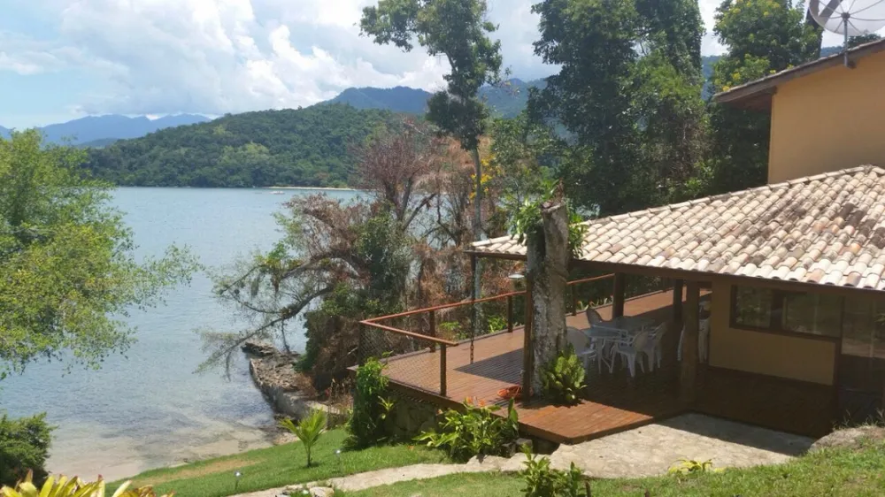 Casa, 6 quartos, 400 m² - Foto 1