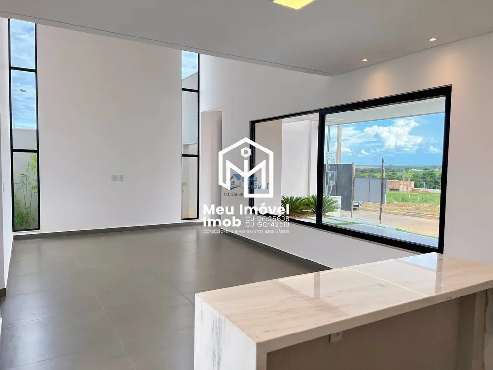 Casa, 4 quartos, 190 m² - Foto 1