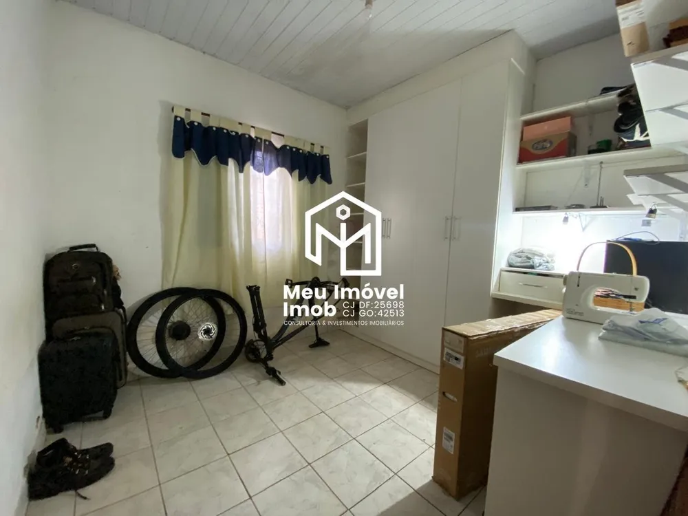 Casa, 4 quartos, 174 m² - Foto 1