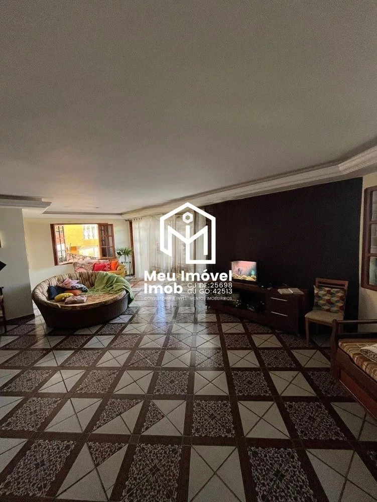 Casa, 6 quartos, 640 m² - Foto 1