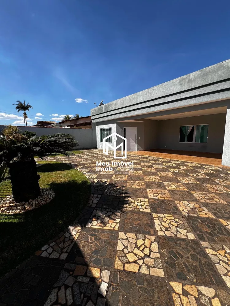 Casa, 3 quartos, 240 m² - Foto 1