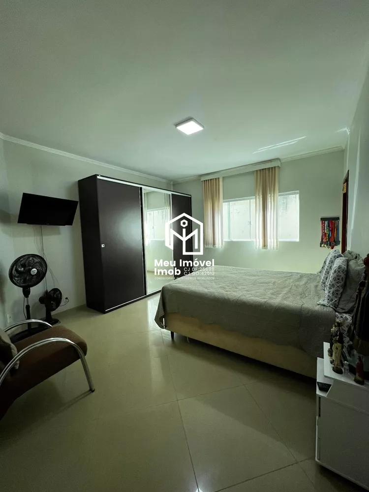 Casa, 3 quartos, 240 m² - Foto 3