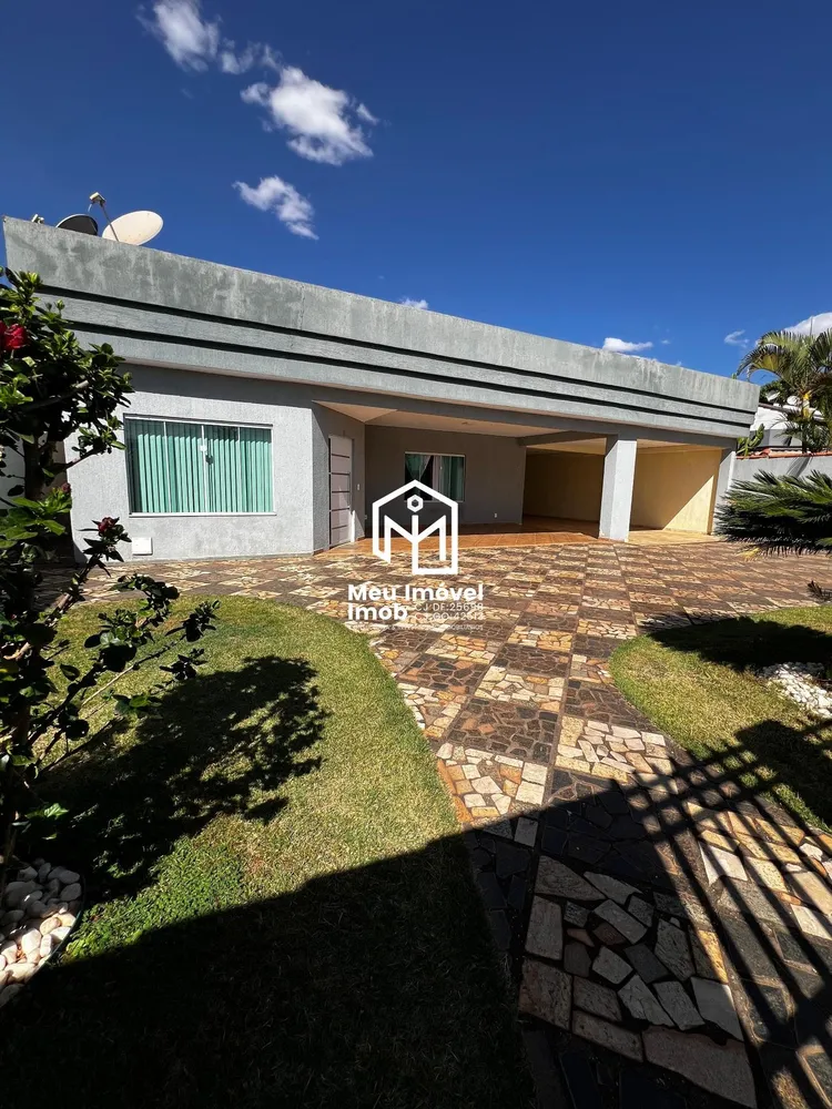 Casa, 3 quartos, 240 m² - Foto 1