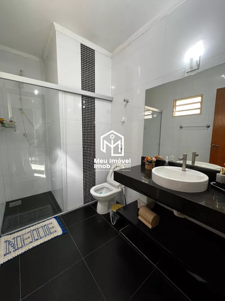 Casa, 3 quartos, 240 m² - Foto 4