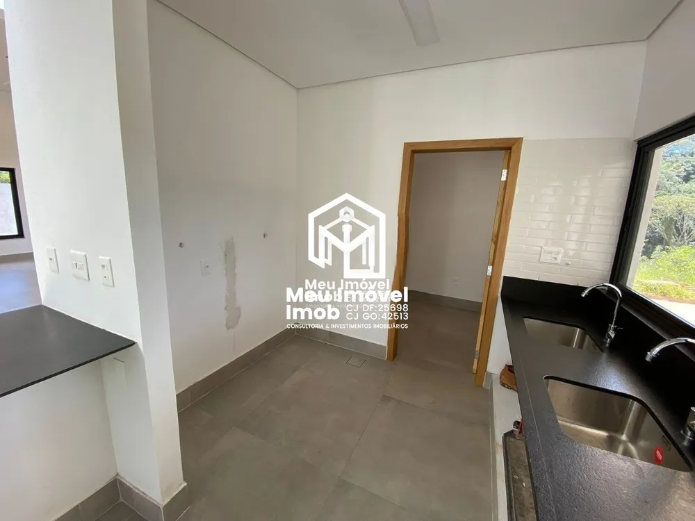 Casa, 4 quartos, 260 m² - Foto 4