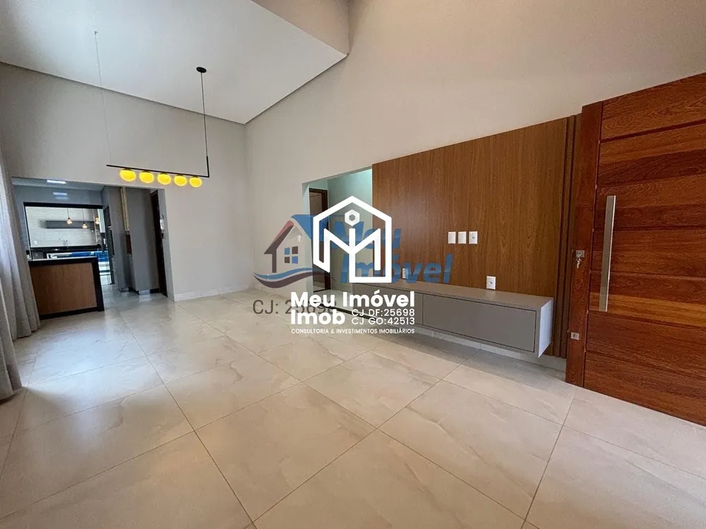 Casa, 3 quartos, 204 m² - Foto 2