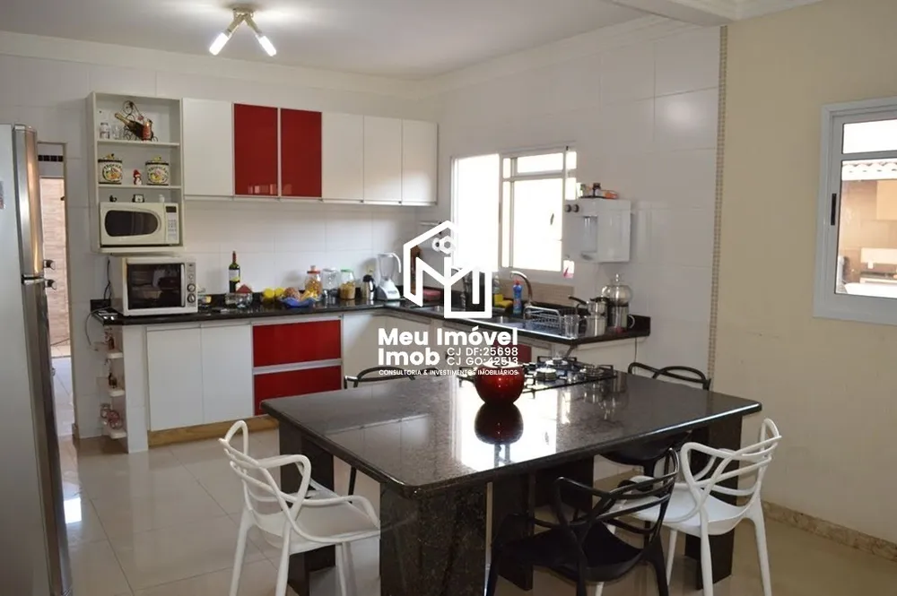Casa, 4 quartos, 800 m² - Foto 2