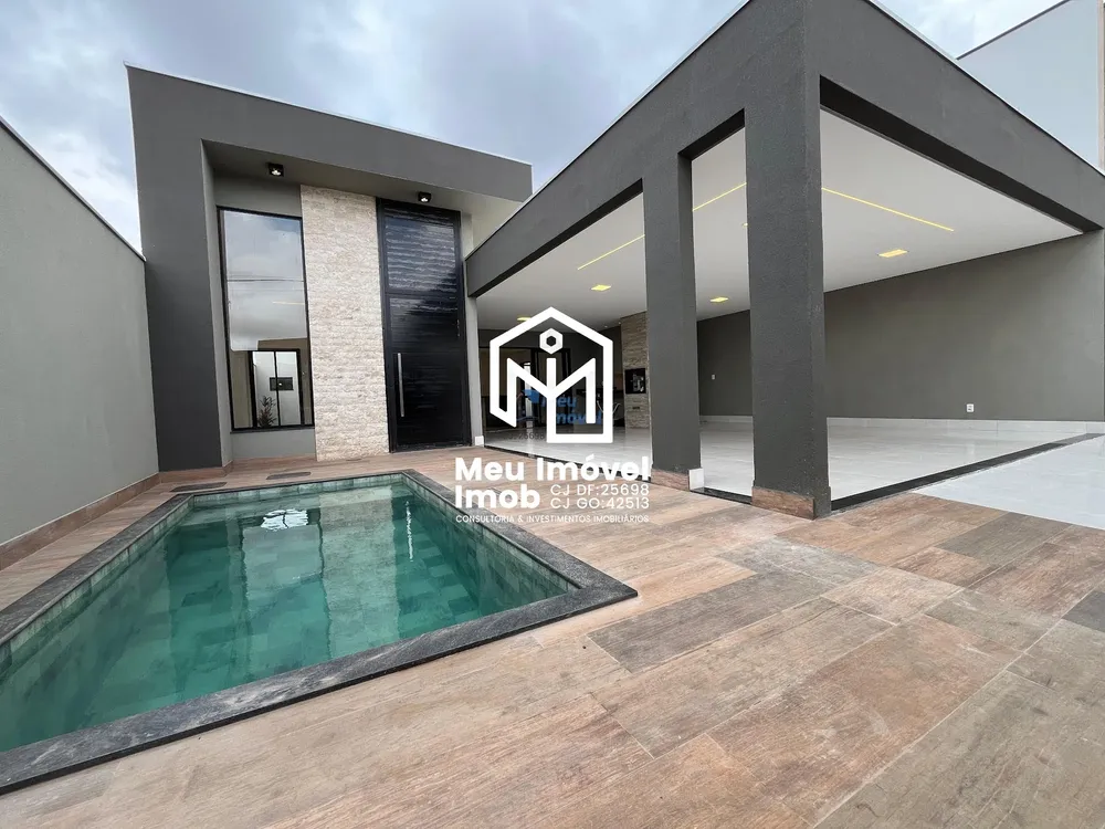 Casa, 4 quartos, 250 m² - Foto 1