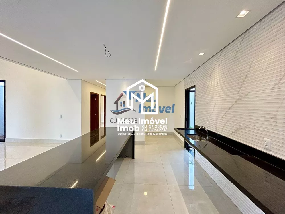 Casa, 4 quartos, 220 m² - Foto 4