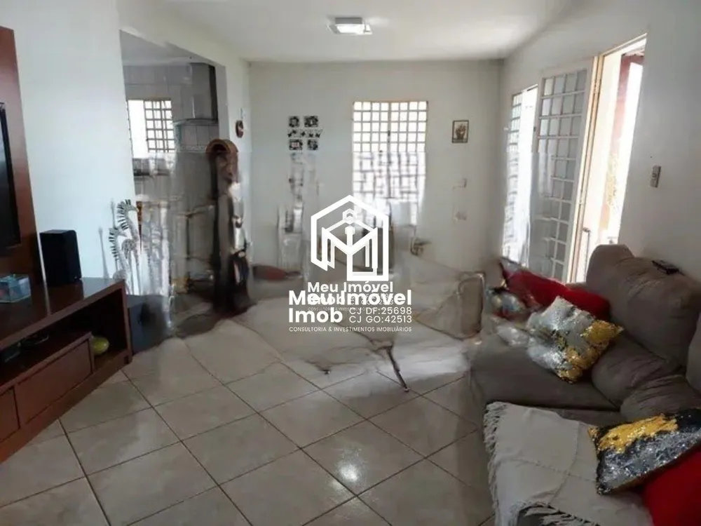 Chácara, 4 quartos, 715 m² - Foto 2