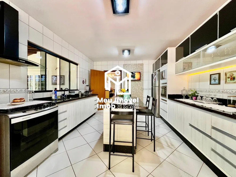 Casa, 6 quartos, 775 m² - Foto 2