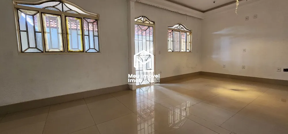 Casa, 4 quartos, 480 m² - Foto 1