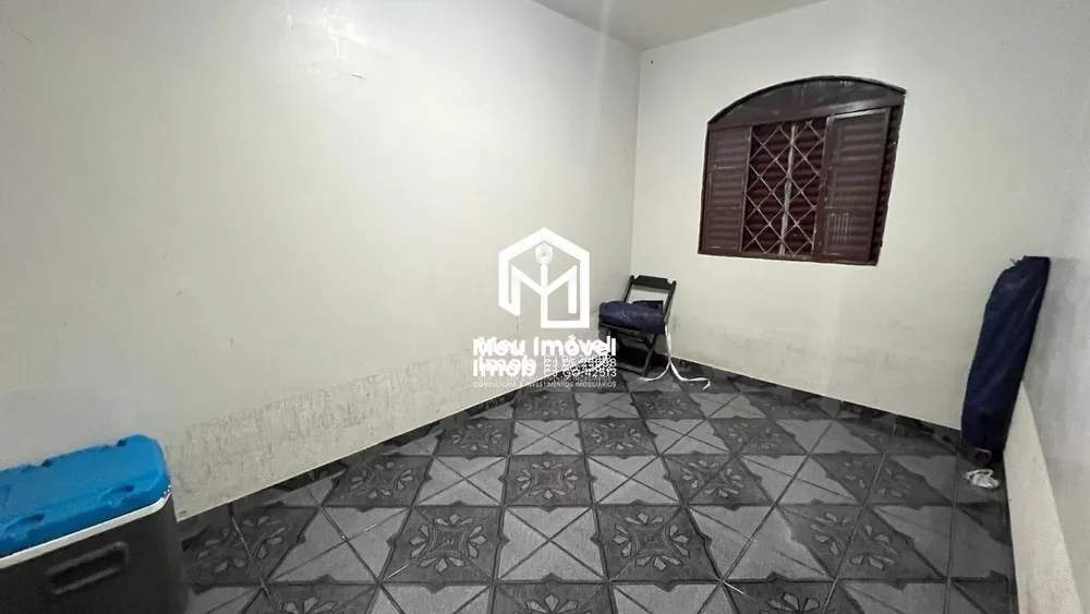 Casa, 3 quartos, 220 m² - Foto 2