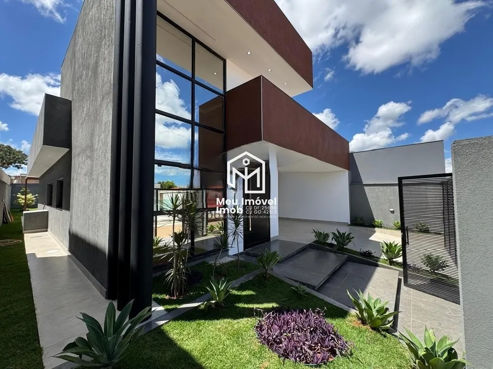 Casa, 3 quartos, 300 m² - Foto 1