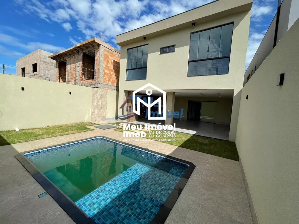Casa, 4 quartos, 260 m² - Foto 1