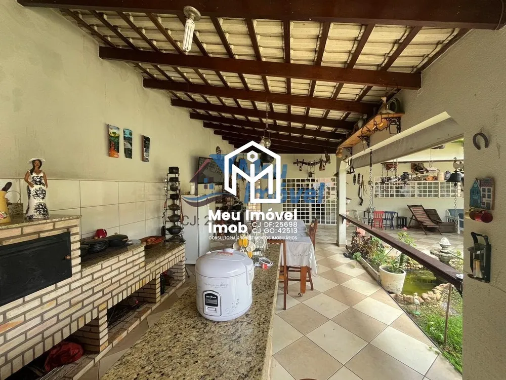 Casa, 4 quartos, 380 m² - Foto 1