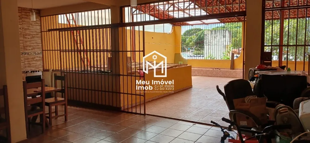 Casa, 6 quartos, 400 m² - Foto 1