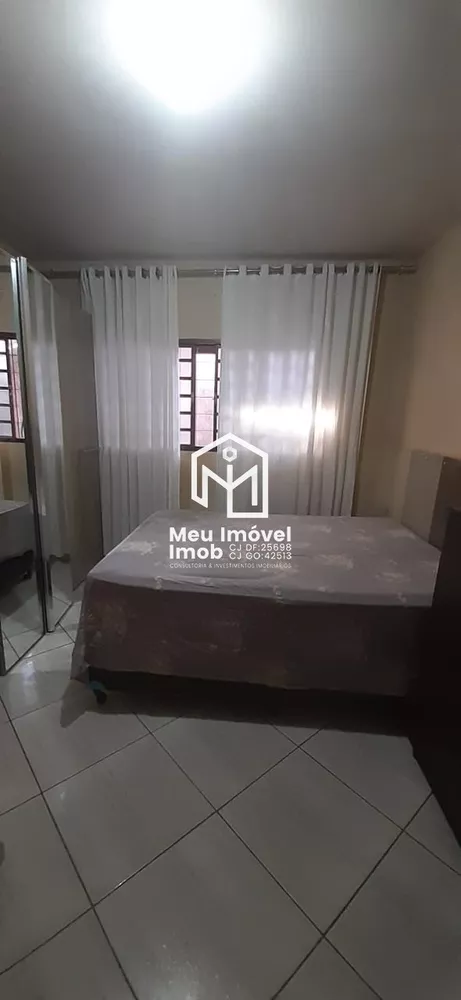 Casa, 4 quartos, 230 m² - Foto 1