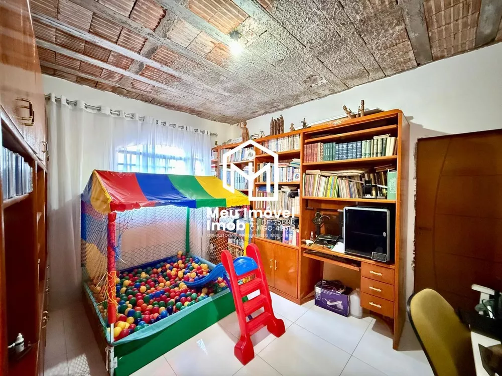 Sobrado, 4 quartos, 800 m² - Foto 1