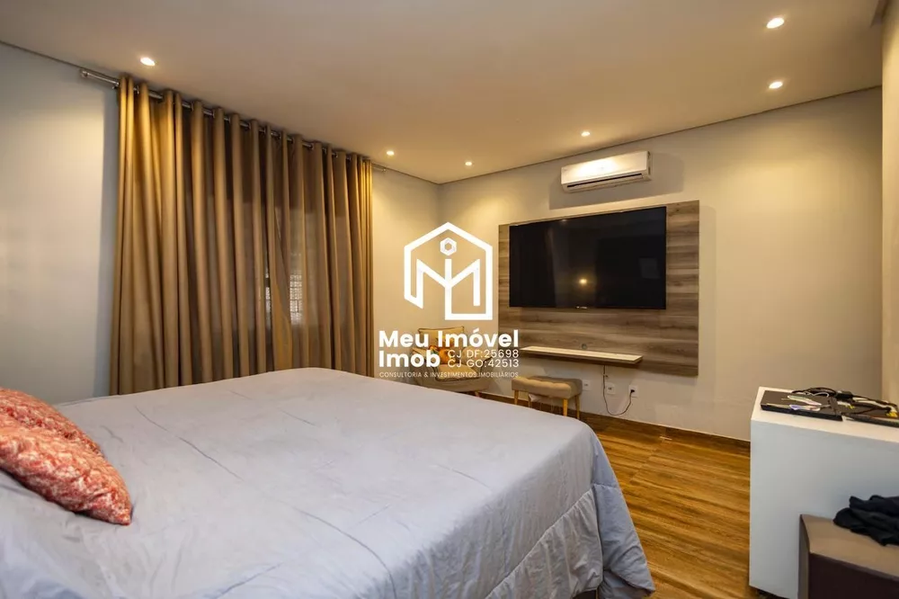 Casa, 4 quartos, 260 m² - Foto 1