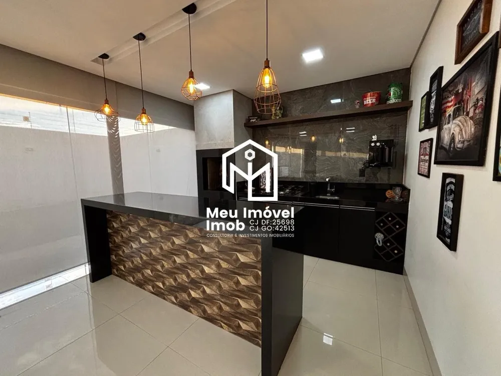 Casa, 3 quartos, 256 m² - Foto 4