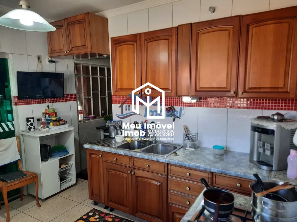 Casa, 3 quartos, 300 m² - Foto 1