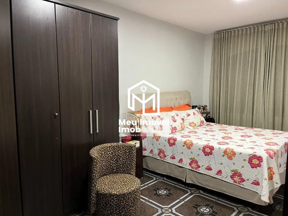 Casa, 3 quartos, 250 m² - Foto 9