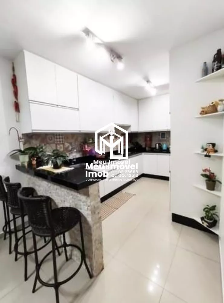 Casa, 4 quartos, 200 m² - Foto 2