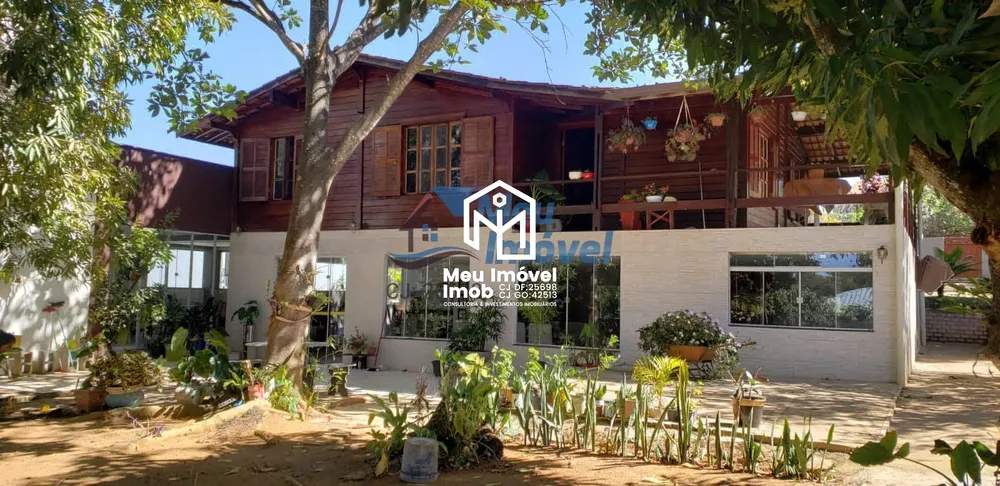 Casa, 4 quartos, 350 m² - Foto 1