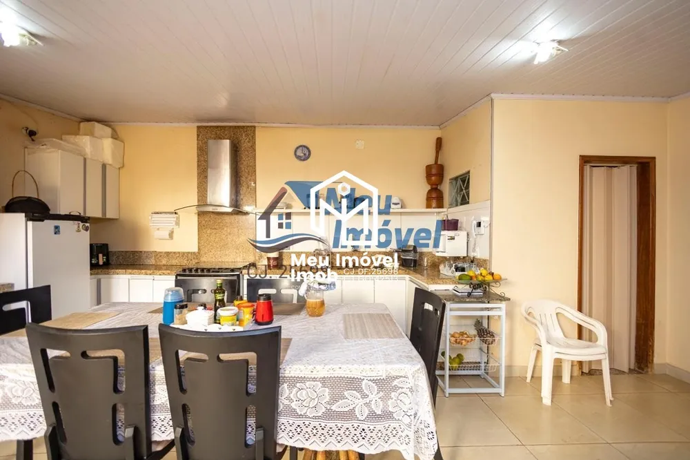Casa, 4 quartos, 200 m² - Foto 2