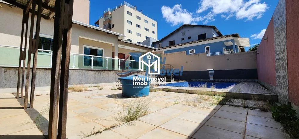 Casa, 4 quartos, 300 m² - Foto 1