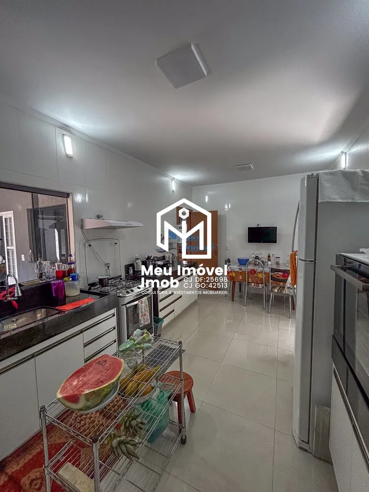 Casa, 3 quartos, 205 m² - Foto 8