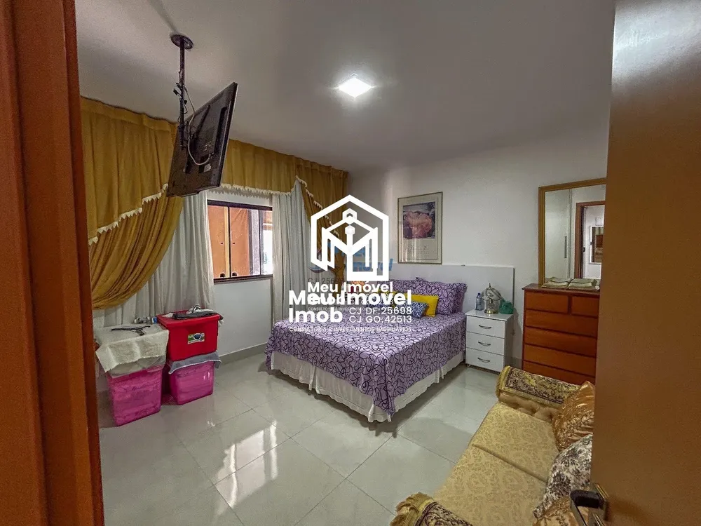 Casa, 3 quartos, 205 m² - Foto 1