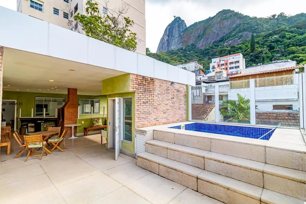 Casa de Condomínio à venda com 8 quartos, 595m² - Foto 1