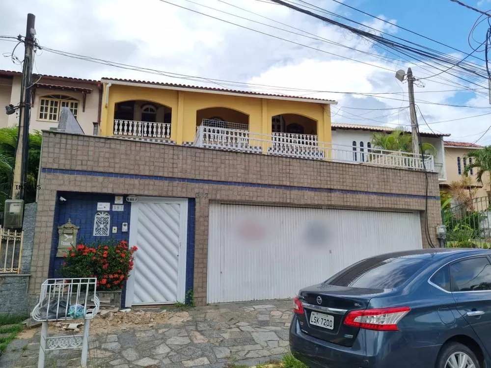 Casa de Condomínio à venda com 5 quartos, 476m² - Foto 1