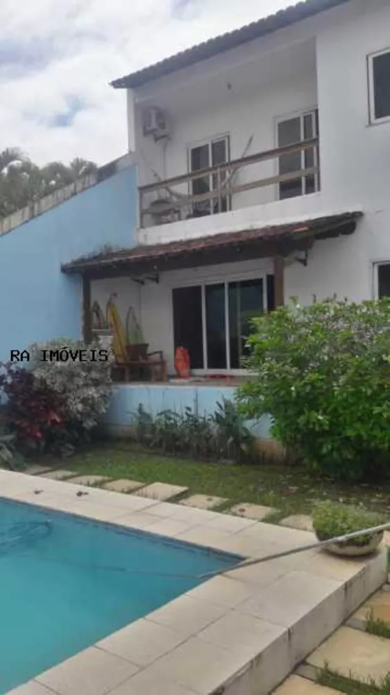 Casa de Condomínio à venda com 4 quartos, 246m² - Foto 1