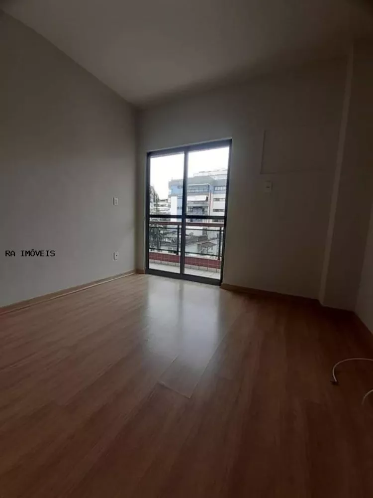 Apartamento à venda com 3 quartos, 95m² - Foto 3