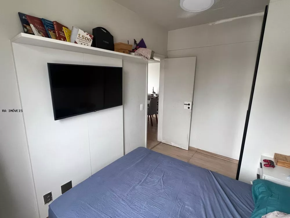 Apartamento à venda com 2 quartos, 60m² - Foto 3