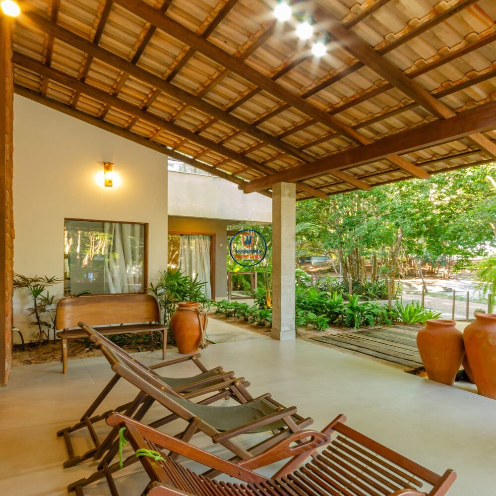 Casa à venda com 6 quartos, 400m² - Foto 1