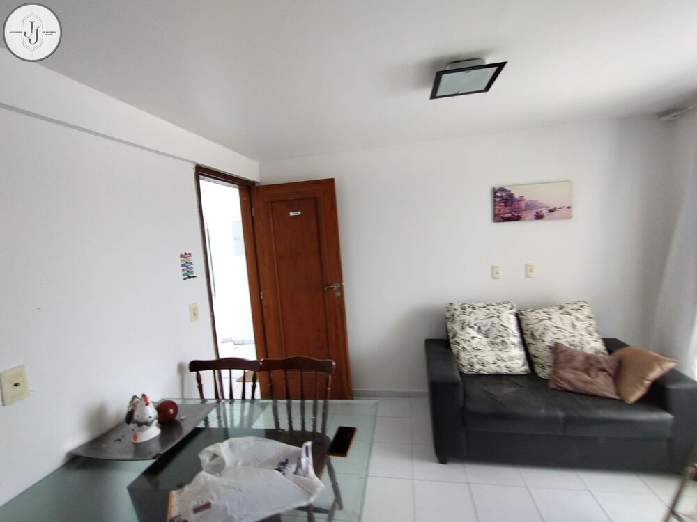 Apartamento à venda com 2 quartos, 65m² - Foto 1