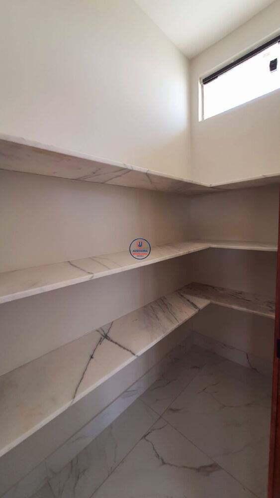 Casa, 3 quartos, 292 m² - Foto 8