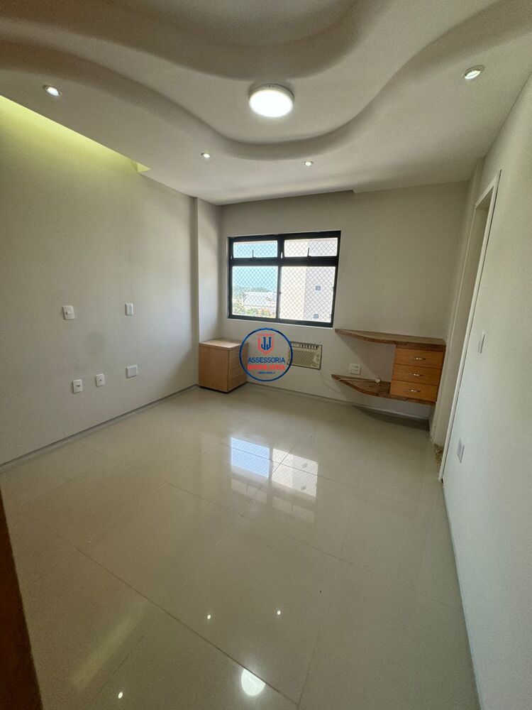 Apartamento à venda com 5 quartos, 217m² - Foto 8