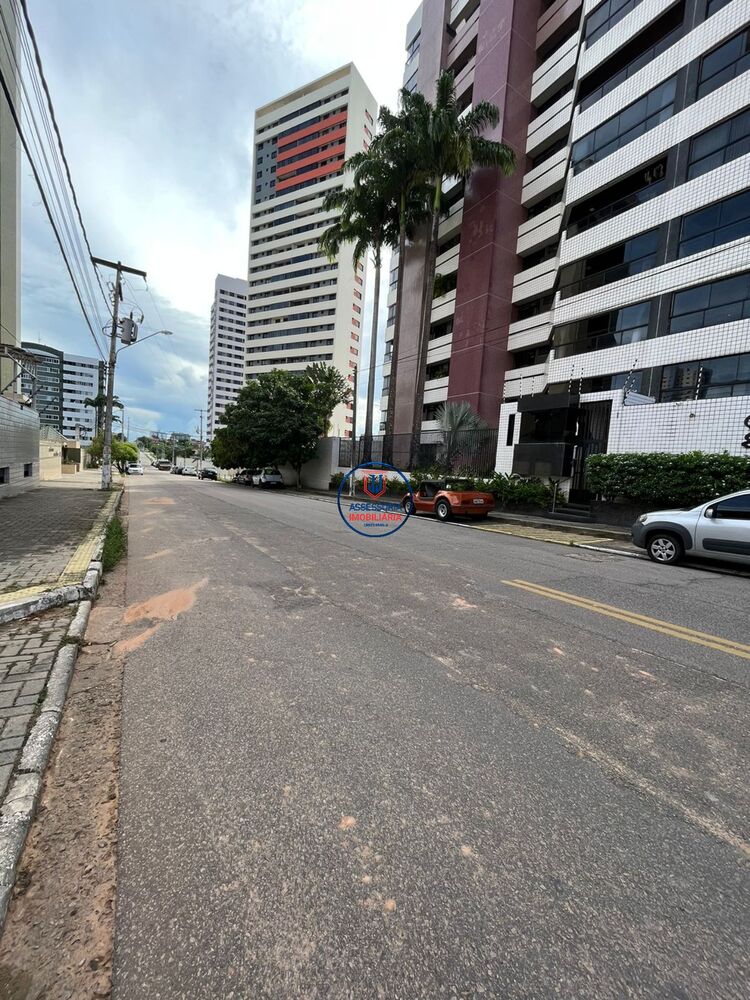 Apartamento à venda com 5 quartos, 217m² - Foto 18