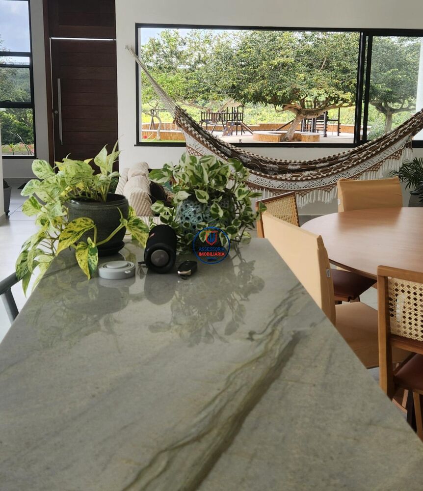 Casa à venda com 4 quartos, 250m² - Foto 7