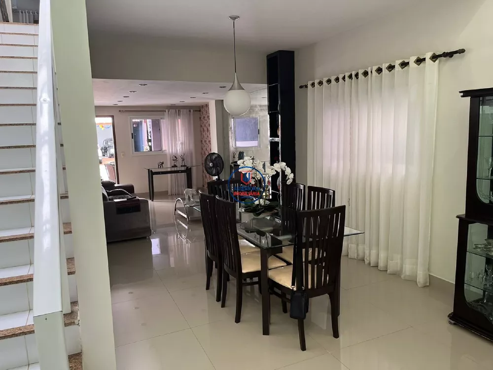 Casa, 4 quartos, 210 m² - Foto 6