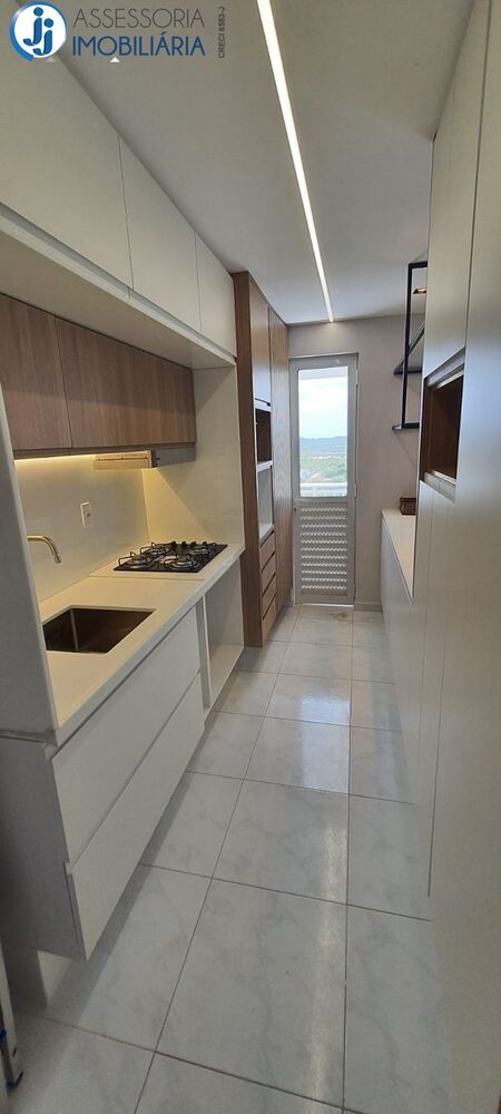 Apartamento à venda com 2 quartos, 69m² - Foto 7