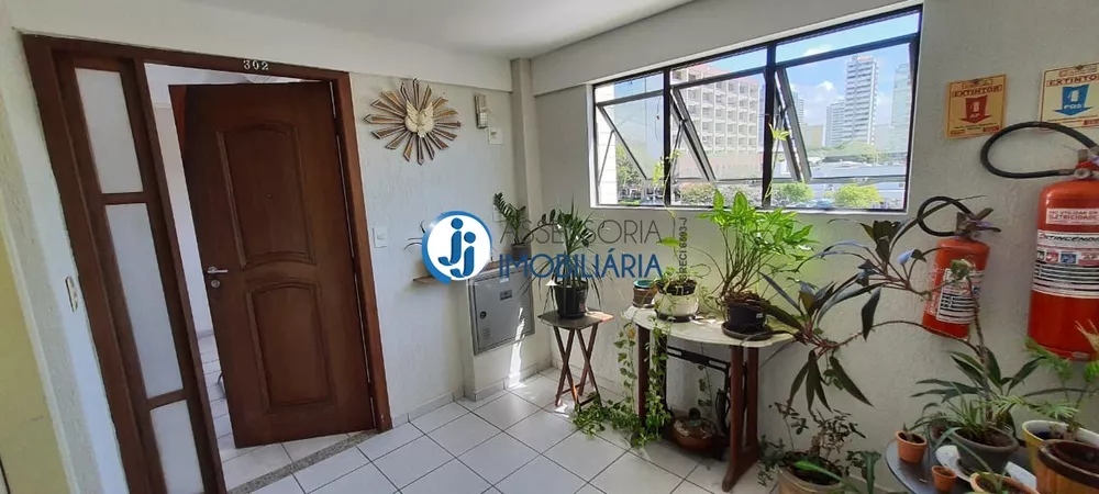 Apartamento à venda com 2 quartos, 89m² - Foto 2