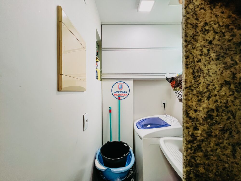 Apartamento à venda com 2 quartos, 57m² - Foto 7