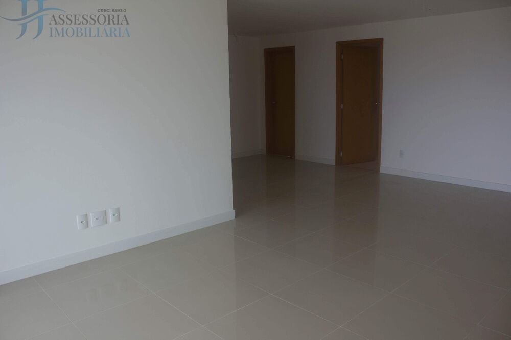 Apartamento à venda com 3 quartos, 141m² - Foto 3